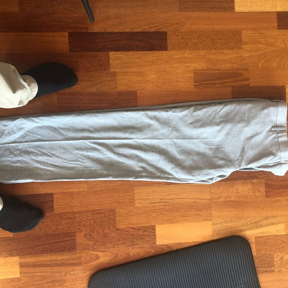 Banana Republic Dress Pants - Grey - 32/30